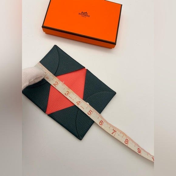 Hermes Chevre Mysore Calvi case Coin Verso rose azalee vert bosphore With Box - Picture 11 of 12